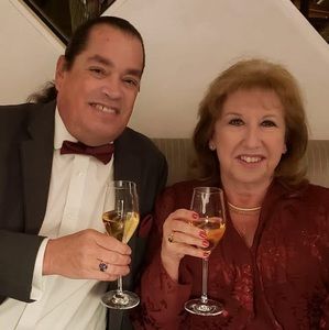 Meet your Posher, Elizabeth